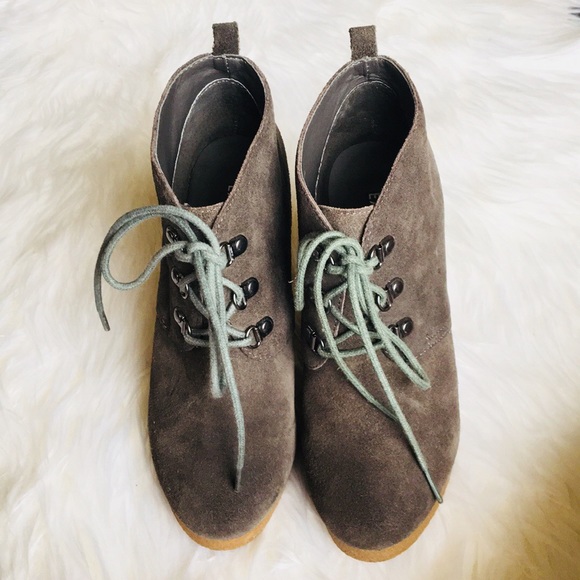 Express • Wedge Booties - Picture 2 of 8